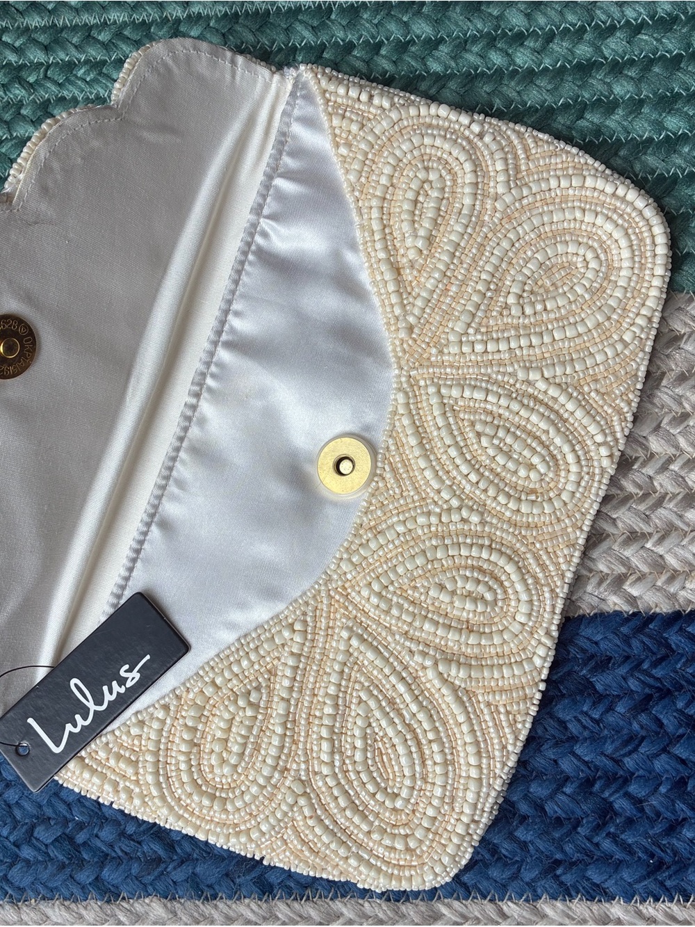 Lulu's Ivory Beaded Scallop Flap Crossbody Clutch - Picture 2 of 3
